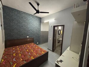 Bedroom in 2 BHK Builder Floor at Palam Vihar Residents Association, Palam Vihar – for Rent