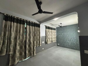 Bedroom in 2 BHK Builder Floor at Palam Vihar Residents Association, Palam Vihar – for Rent