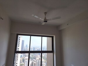 Room in 2 BHK Apartment at Sheth Auris Bliss, Malad West – for Rent