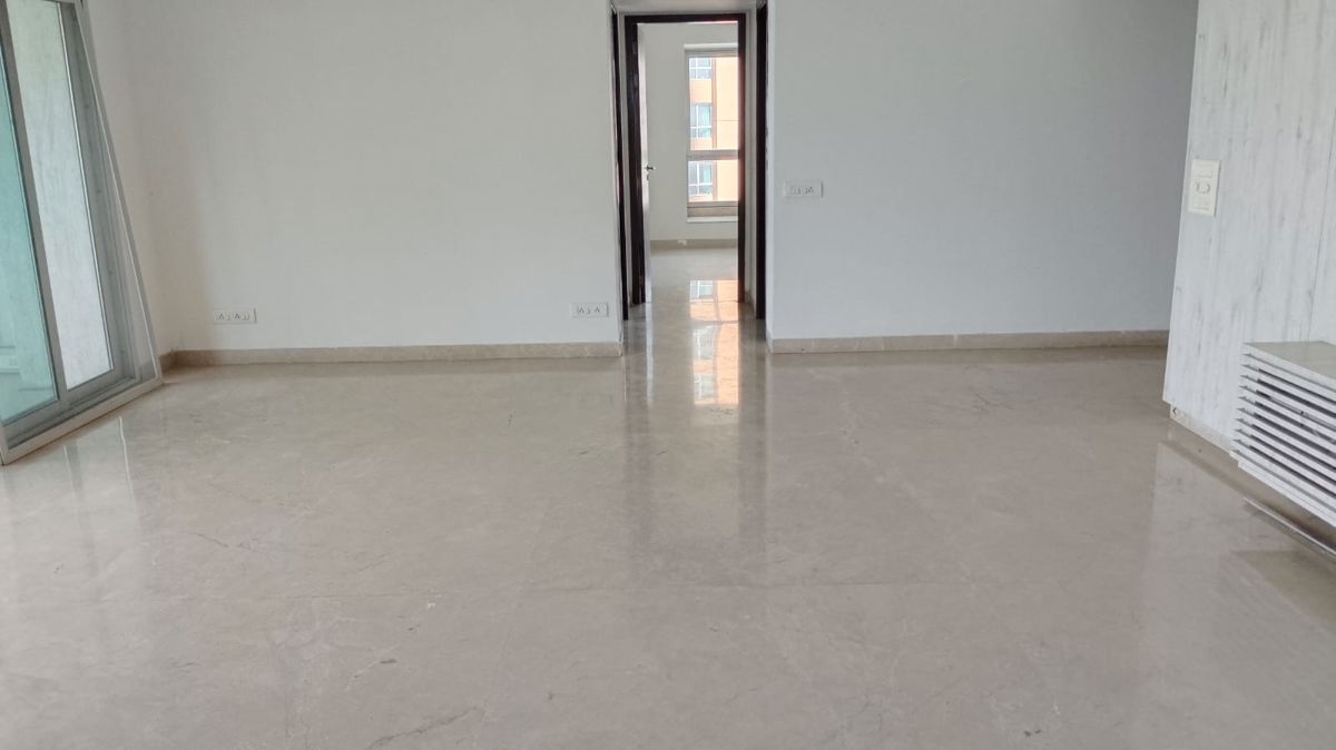 4 BHK + Servant Room Apartment For Rent in DB Woods