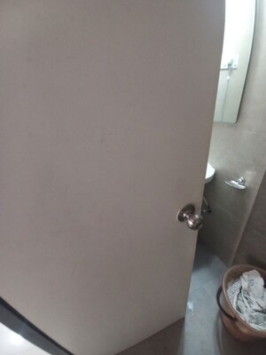 Furnished Amenities in 1 BHK Apartment at Chandak Nishchay, Borivali East – for Rent