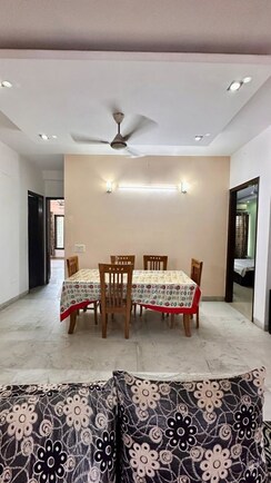 3 BHK + Servant Room Builder Floor For Rent in Palam Vihar Residents Association