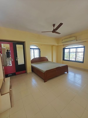 Living Room in 2 BHK Apartment at Sagar Darshan Towers, Nerul – for Rent