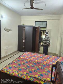 2 BHK Apartment For Rent in Paras Sahkari Awas Apartment