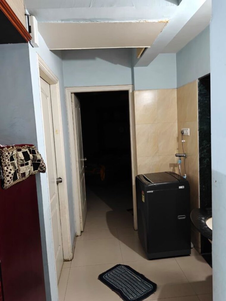 Bathroom, g-k-roseland-residency 2 Bedroom 1000 Sq.Ft. Apartment In Pimple Saudagar Pune 10402775