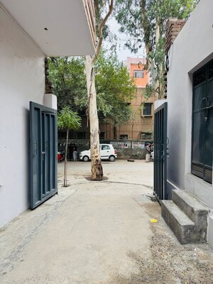  Industrial Plot – Exterior View View at Gokalpuri - for Rent