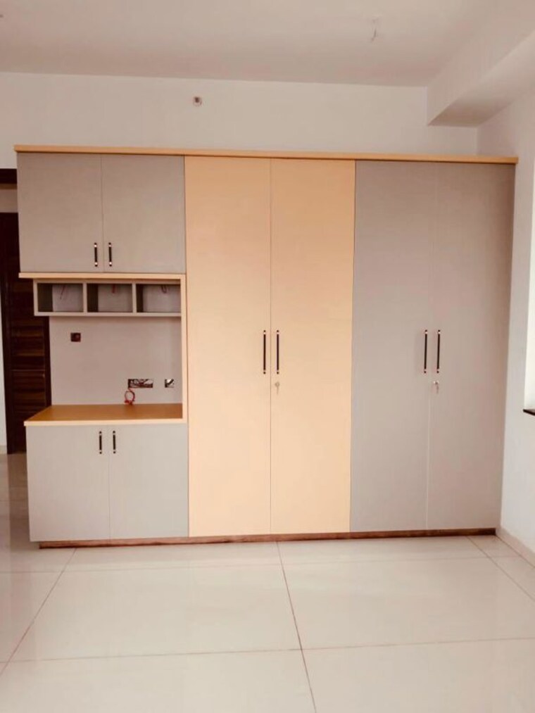 Room, jayabheri-the-summit 3 Bedroom 2200 Sq.Ft. Apartment In Narsingi Hyderabad 10402793