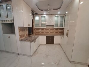 Kitchen in 6+ BHK Builder Floor at Supertech Cape Town, Sector 74 – for Sale