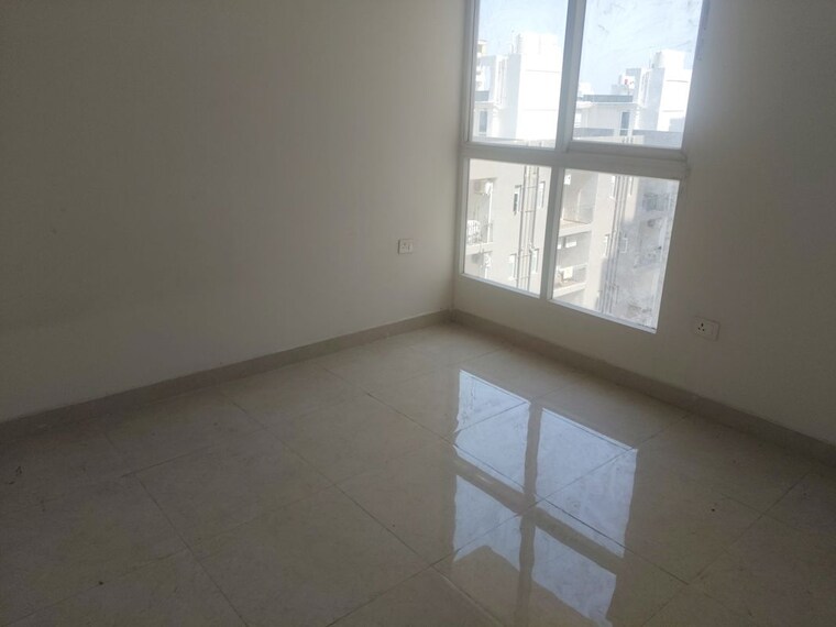 Room, signature-global-proxima-phase-2 2 Bedroom 581 Sq.Ft. Apartment In Sector 89 Gurgaon 10402812