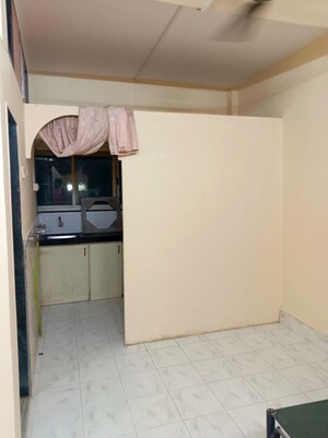 Room in 1 RK Apartment at Aashirwad Apartment Andheri, Andheri East – for Rent