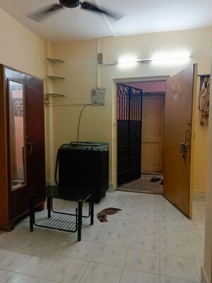 Living Room in 1 RK Apartment at Aashirwad Apartment Andheri, Andheri East – for Rent