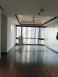 3 BHK + Servant Room,Study Room Apartment For Rent in Lodha Trump Tower
