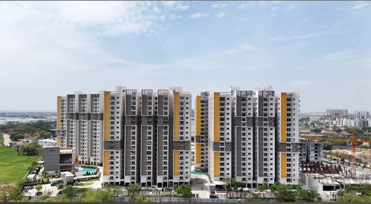 2.5 BHK + Study Room Apartment For Sale in Osman Nagar