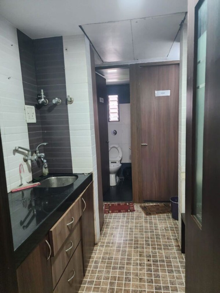 Kitchen, marathon-nextgen-innova Commercial Office Space 925 Sq.Ft. In Lower Parel Mumbai 10402932