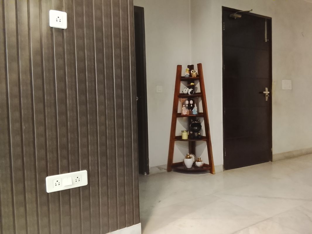 4 BHK 360 Sq.Yd. Builder Floor in Palam Vihar Residents Association
