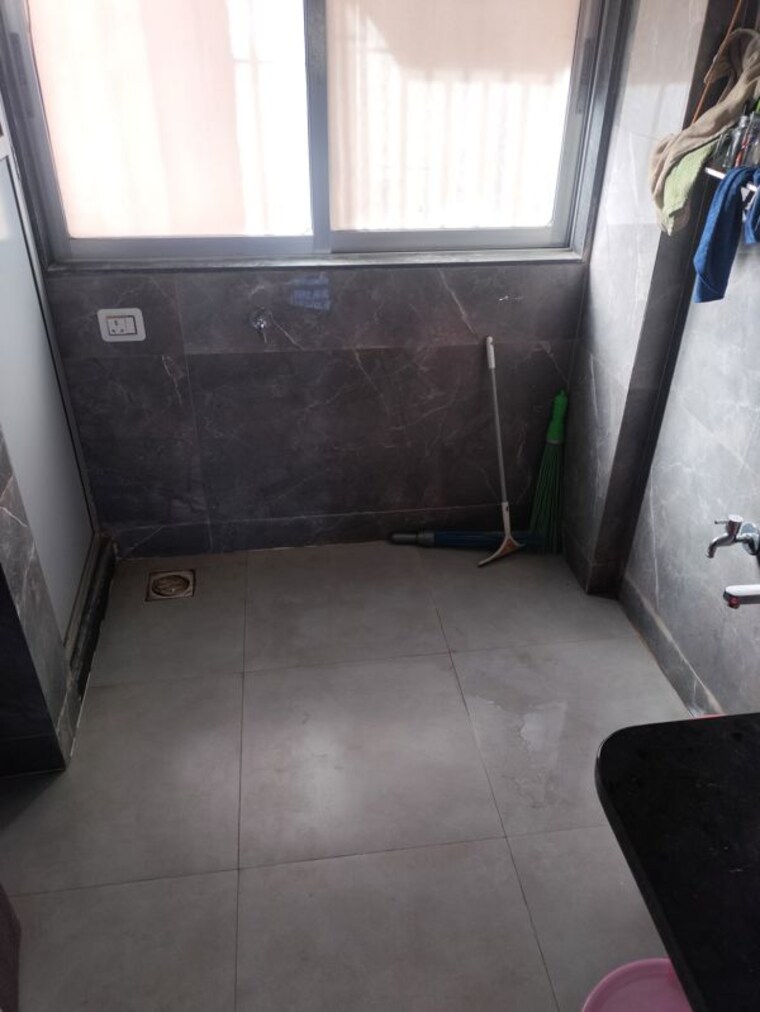 Bathroom, garden-court 3 Bedroom 1300 Sq.Ft. Apartment In Waghbil Thane 10402918