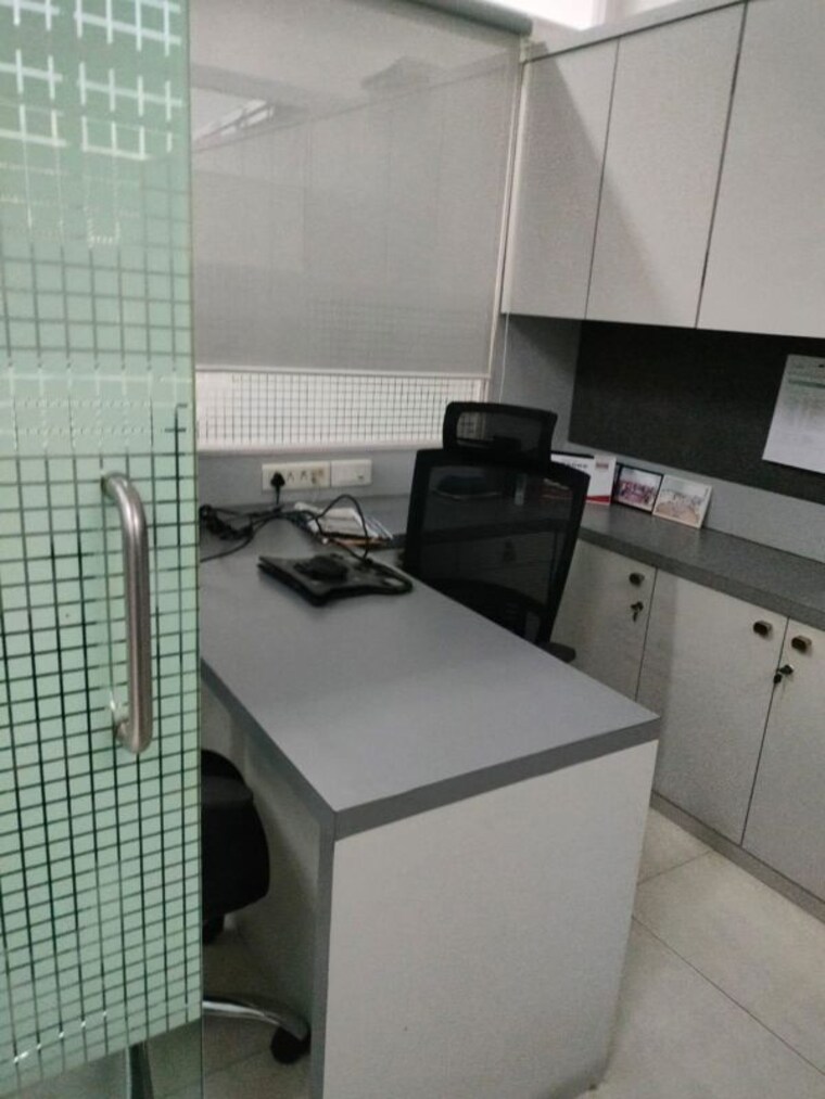 Kitchen, marathon-nextgen-innova Commercial Office Space 700 Sq.Ft. In Lower Parel Mumbai 10402942