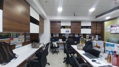 Office Space For Rent in Everest Chambers