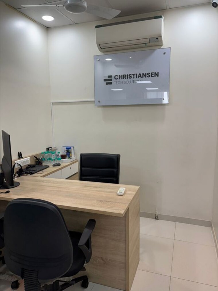 Team Area, vascon-platinum-square Commercial Office Space 1000 Sq.Ft. In Viman Nagar Pune 10402956