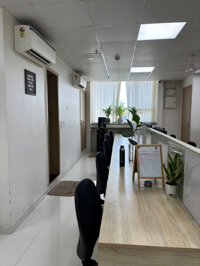 Gym, vascon-platinum-square Commercial Office Space 1000 Sq.Ft. In Viman Nagar Pune 10402956