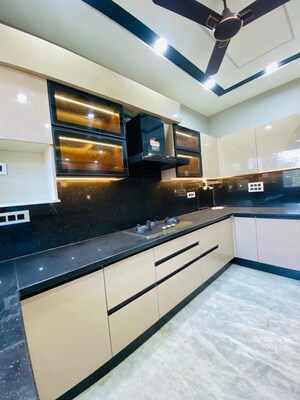 Kitchen in 3 BHK Builder Floor at Ansal Plaza Sector-23, Sector 23 – for Rent