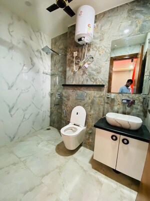 Bathroom in 3 BHK Builder Floor at Ansal Plaza Sector-23, Sector 23 – for Rent
