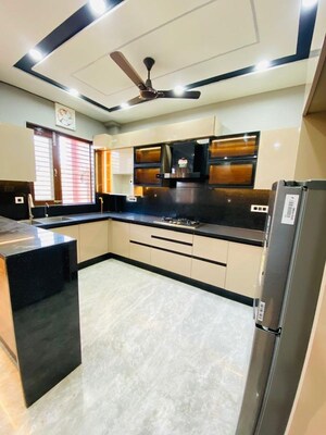 Kitchen in 3 BHK Builder Floor at Ansal Plaza Sector-23, Sector 23 – for Rent