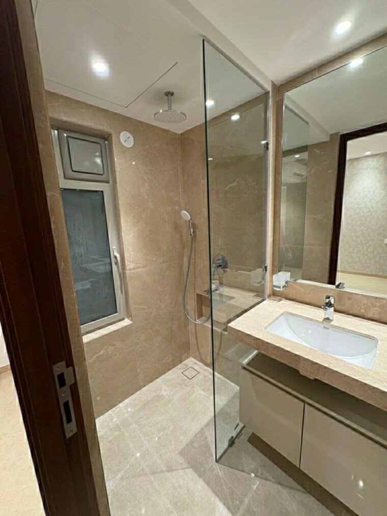Attached Bathroom, hiranandani-highland 2 Bedroom 1000 Sq.Ft. Apartment In Powai Mumbai 10402957