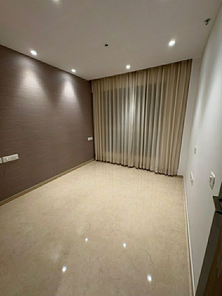 Room, hiranandani-highland 2 Bedroom 1000 Sq.Ft. Apartment In Powai Mumbai 10402957