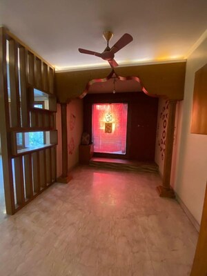 Room in 3 BHK Builder Floor at Choma – for Rent