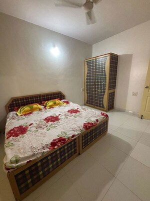 Bedroom in 2 BHK Apartment at Yashada Bluewoods, Pimple Saudagar – for Rent