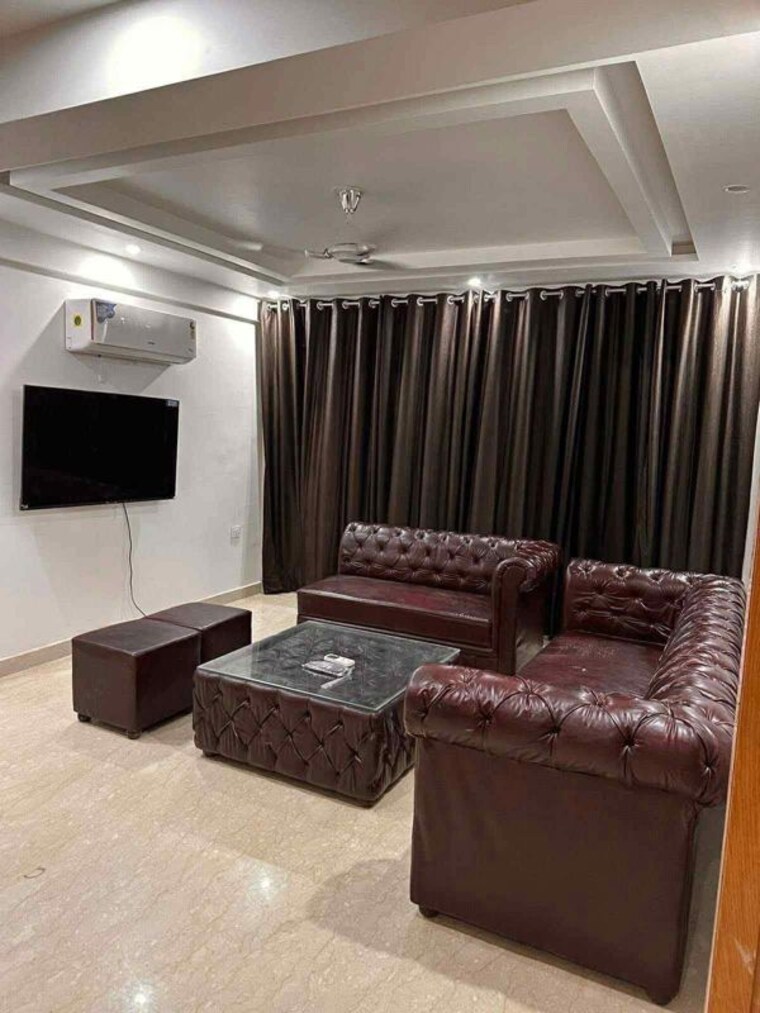 Team Area, conscient-heritage-max 3 Bedroom 1931 Sq.Ft. Apartment In Sector 102 Gurgaon 10402978