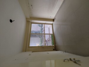 Room in 3 BHK Apartment at Conscient Habitat 78, Sector 78 – for Sale
