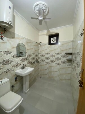 Bathroom in 3 BHK Builder Floor at Choma – for Rent
