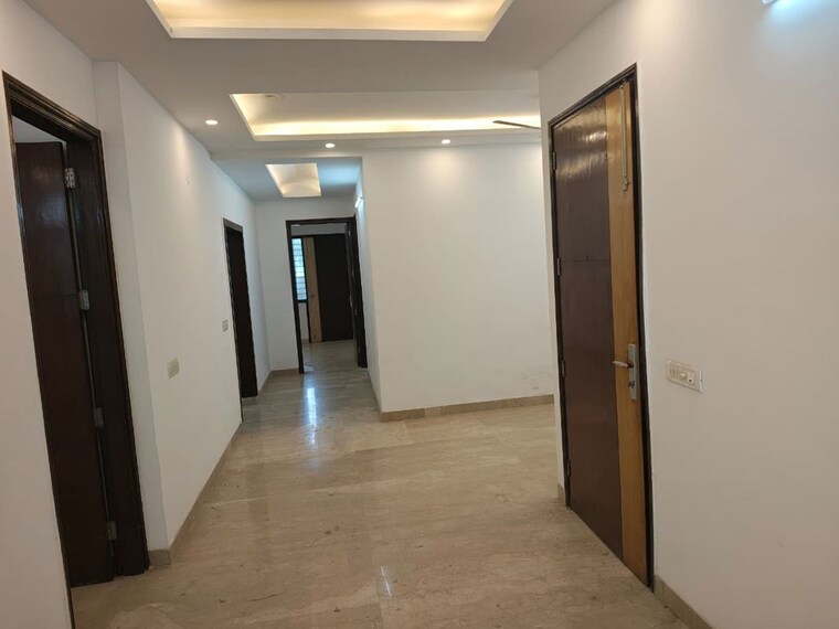 Room, sector 56 2 Bedroom 1000 Sq.Ft. Builder Floor In Sector 56 Gurgaon 10403042