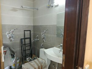 Bathroom in 2 BHK Builder Floor at Sector 56 – for Rent