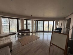 3 BHK + Servant Room Apartment For Rent in Lodha The World Towers World One Tier 2