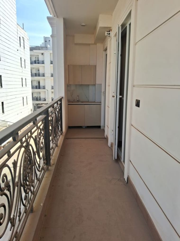Balcony, raj-one-good-earth 3 Bedroom 1620 Sq.Ft. Apartment In Sector 71 Gurgaon 10403124