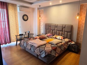 Bedroom in 4 BHK Apartment at Tulip Violet, Sector 69 – for Rent