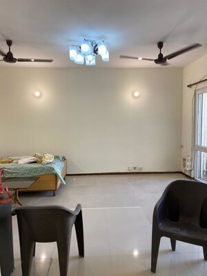 Team Area in 4 BHK Apartment at BPTP Park Grandeura, Sector 82 – for Rent