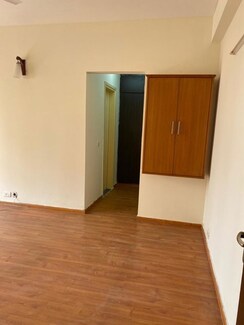 4 BHK + Pooja Room,Study Room Apartment For Rent in BPTP Park Grandeura