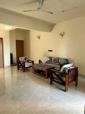 Living Room in 3.5 BHK Apartment at Ardee City Palm Grove Heights, Sector 52 – for Rent