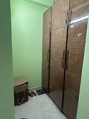 Bathroom in 3.5 BHK Apartment at Ardee City Palm Grove Heights, Sector 52 – for Rent