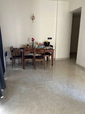 Room in 3.5 BHK Apartment at Ardee City Palm Grove Heights, Sector 52 – for Rent