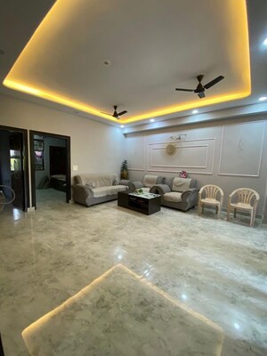 3 BHK Builder Floor For Rent in Choma