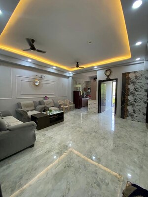 Parking in 3 BHK Builder Floor at Choma – for Rent