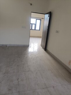 1 BHK Builder Floor For Rent in Sector 52