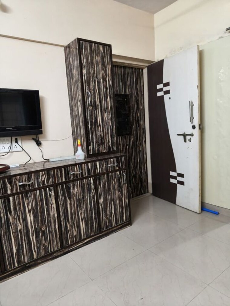 Bedroom, sai-milan-chs 1 Bedroom 400 Sq.Ft. Apartment In Worli Mumbai 10403164