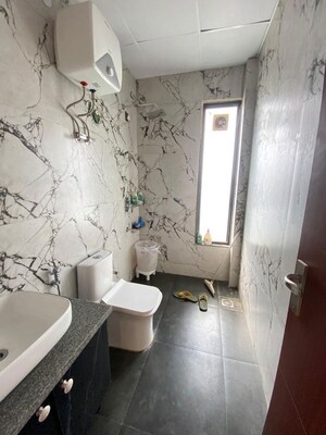 Bathroom in 2 BHK Builder Floor at Ansal Plaza Sector-23, Sector 23 – for Rent