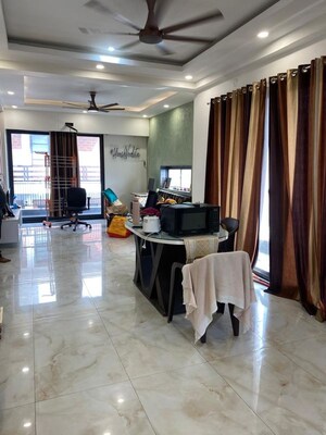 Living Room in 2 BHK Builder Floor at Ansal Plaza Sector-23, Sector 23 – for Rent